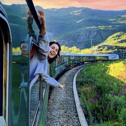 俄罗斯莫斯科+圣彼得堡+伊尔库茨克+贝加尔湖+蒙古乌兰巴托19日跟团游