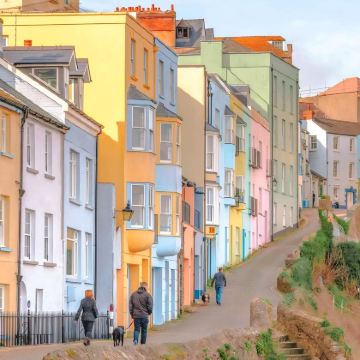 英国伦敦+卡迪夫+斯旺西+彭布罗克郡海岸线国家公园+牛津7日6晚私家团