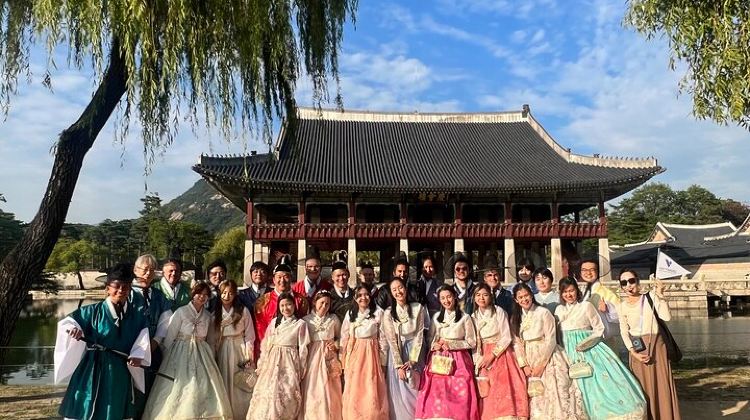 2-Day Seoul City Sightseeing and Guided DMZ Experience 2-Day Tour