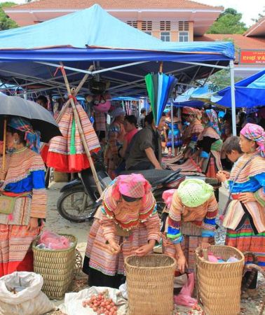 2D1N • From Hanoi: Sapa and Bac Ha Market 2-Day Tour with Hotel