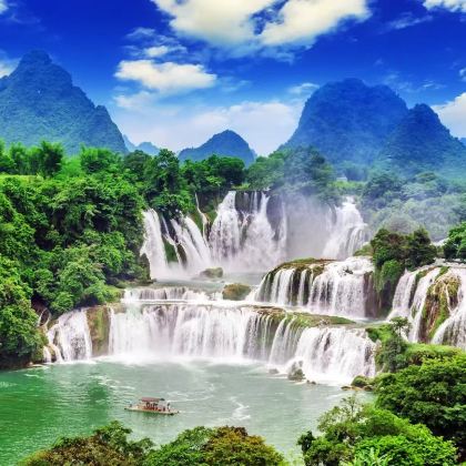 崇左+靖西+百色5日4晚私家团