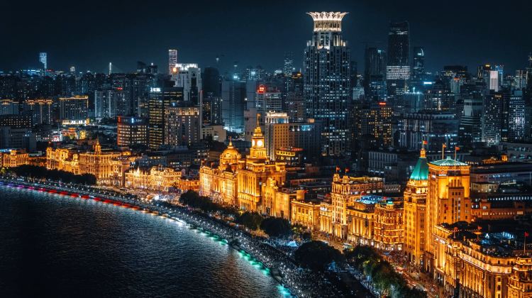 5-day 4-night · Private Tour · Shanghai + Shanghai Disney Resort + The Bund + Oriental Pearl Radio & Television Tower