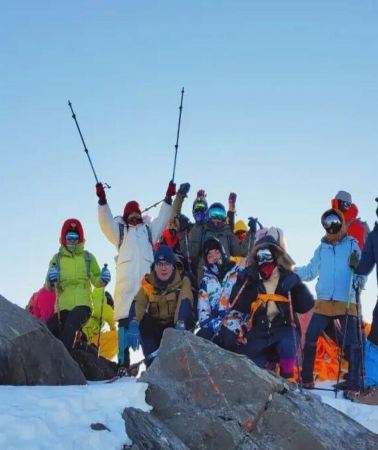3D2N • From Chengdu: 3-Day Mount Siguniang Peak Climbing Tour