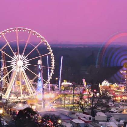 石家庄+正定古城+赵州桥+苍岩山+保定+直隶总督署+淮军公所+正迪欢乐世界+白洋淀风景区+宋辽边关地道+白石山世界地质公园8日7晚私家团