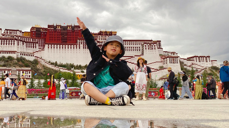 西藏旅游避坑指南：本地人教你避开那些“美丽的陷阱”