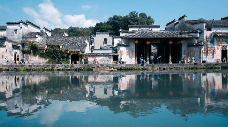 2-Day 2-Day Huangshan Private Tour: Yellow Mountain and Xidi Ancient Village