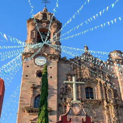 墨西哥墨西哥城+日月金字塔+瓜纳华托+坎昆+奇琴伊察7日6晚跟团游