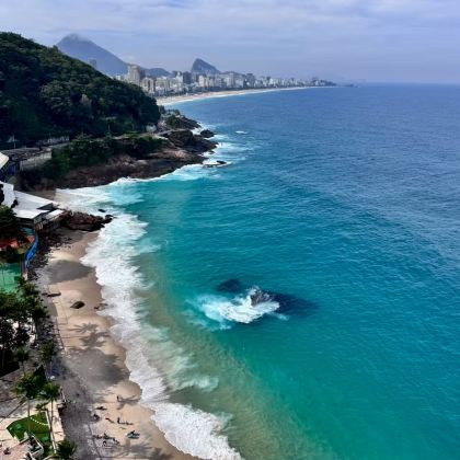 巴西+里约热内卢+圣保罗+伊瓜苏瀑布13日12晚跟团游