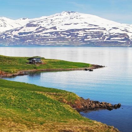 冰岛雷克雅未克+阿克雷里+黄金旅游圈+斯奈山半岛7日6晚跟团游