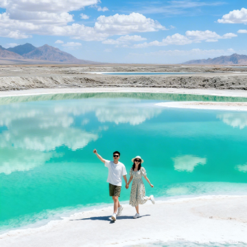 青海湖景区+茶卡盐湖+莫高窟+张掖七彩丹霞旅游景区7日6晚自由行