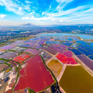 山西太原+运城+云冈石窟+五台山+山西王家大院+山西黄河壶口瀑布旅游区+万荣县飞云楼景区+永乐宫+广仁王庙10日9晚拼小团