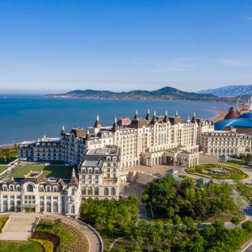 山东济南+曲阜+泰山风景区+青岛5日4晚跟团游