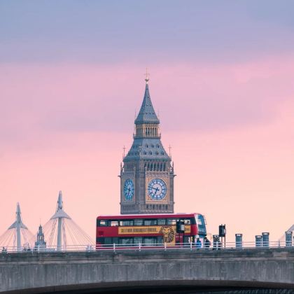 英国伦敦+爱丁堡+牛津+剑桥11日9晚私家团