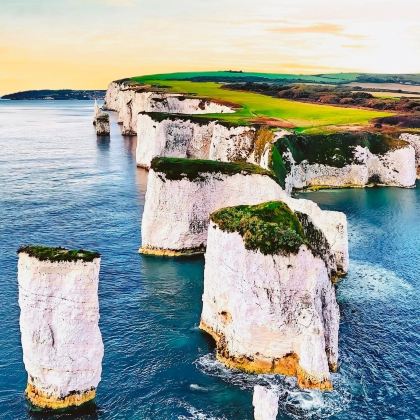 英国伦敦+温彻斯特+伯恩矛斯+埃克塞特+布里斯托尔+巴斯8日7晚拼小团