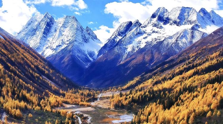 <8天>【8日7晚 · 旅行團 · 《九寨溝‧黃龍‧四姑娘山》醉美童話美景8天深度遊  九寨溝(獨立環保車)、黃龍(上行纜車)、東方阿爾卑斯山~四姑娘山、臥龍國家級自然保護區、都江堰、City Walk 漫遊成都繁華景象 · 《...】·九寨溝+黃龍+四姑娘山+醉美童話美景8天深度遊  九寨溝(獨立環保車)+黃龍(上行纜車)+東方阿爾卑斯山+四姑娘山+臥龍國家級自然保護區+都江堰+City Walk 漫遊成都繁華景象