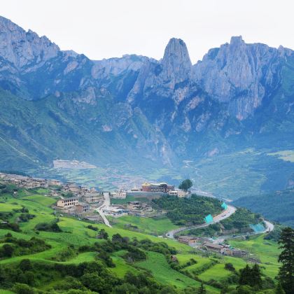 天水+甘南+扎尕那+官鹅沟大景区+拉卜楞寺+郎木寺7日6晚私家团