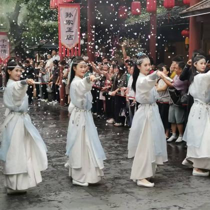 杭州+横店影视城+乌镇3日2晚跟团游