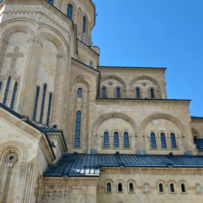 阿塞拜疆+格鲁吉亚+亚美尼亚13日12晚私家团