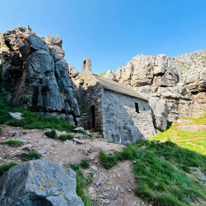 英国伦敦+卡迪夫+斯旺西+彭布罗克郡海岸线国家公园+牛津8日7晚拼小团