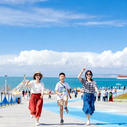 西宁+青海湖景区+茶卡盐湖4日3晚拼小团