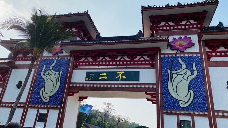 4D3N · Private Tours · 4 Days Classic Sanya Private Tour with Airport Transfer