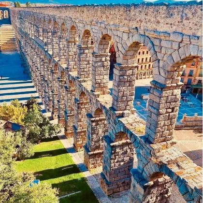 西班牙巴塞罗那+马略卡岛+马德里+葡萄牙波尔图+里斯本15日14晚私家团