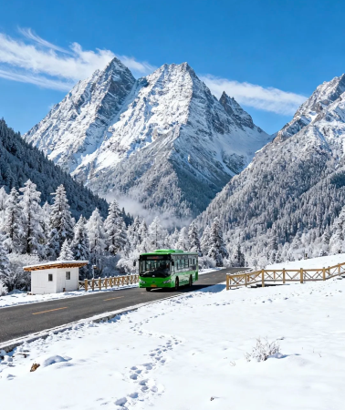6D5N • Christmas autumn & winter tour: ' Mount Siguniang · Daocheng Yading · Moshi Park · Xinduqiao Town'  Snow mountain coffee & horseback riding travel photography 'luxury nanny van · boutique small group of up to 7 people' Chinese-speaking guide throughout
