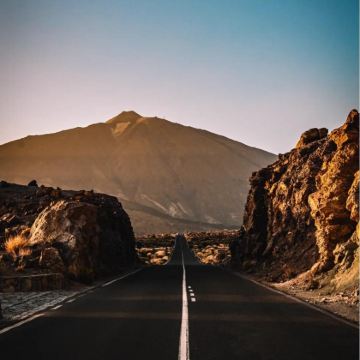 西班牙巴塞罗那+特内里费岛11日9晚拼小团