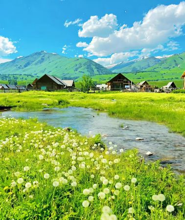 8D7N • An 8-day grand tour of Northern Xinjiang: cross vast gobi deserts to discover fairy-tale villages, encounter alpine blue lakes and spectacular canyons
