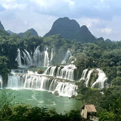 广西德天跨国瀑布景区+通灵大峡谷+巴马3日2晚跟团游