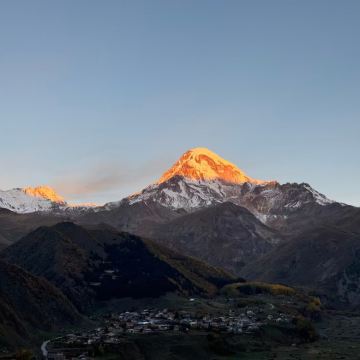 格鲁吉亚+阿塞拜疆8日7晚私家团