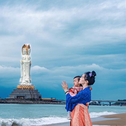 海口+琼海+蜈支洲岛+后海湾+亚龙湾+南山+天涯海角+三亚12日11晚跟团游