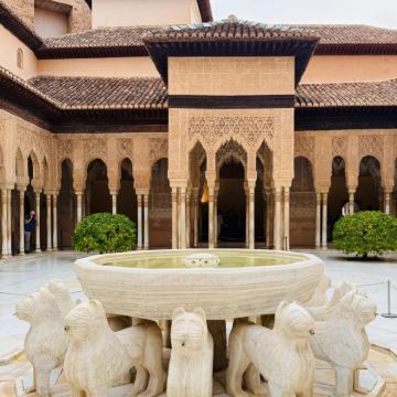 西班牙马德里+托莱多+科尔多瓦+塞维利亚+马拉加+格拉纳达+巴塞罗那14日13晚拼小团