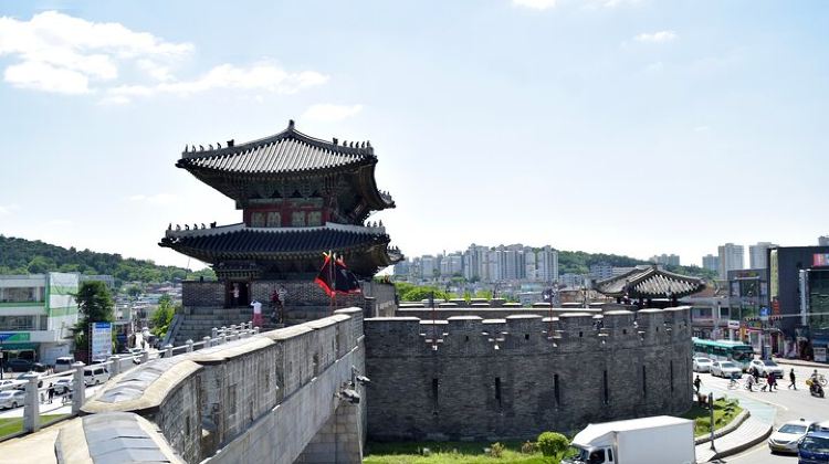 3-Day 3D Private Seoul Highlight tours with DMZ & Korean Folk Village