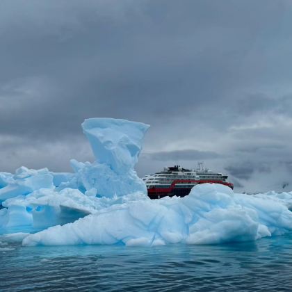 南极洲+复活节岛+巴西+智利+秘鲁+阿根廷+乌拉圭34日跟团游