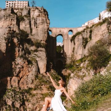 西班牙+葡萄牙+希腊30日29晚自由行