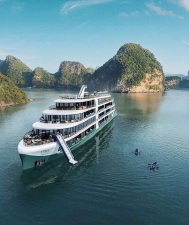 2D1N • Lyra Cruise Halong Lan Ha Bay 2 Day 1 Night Trip