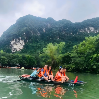 越南河内+下龙市+宁平市+下龙湾+升龙水上木偶剧院8日7晚拼小团