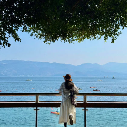 昆明+抚仙湖+石屏+建水+元阳+广南+普者黑风景区+元谋+东川红土地11日10晚跟团游