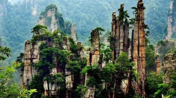 4D3N · Private Tours · Zhangjiajie National Forest Park + Tianzishan + Tianmen Mountain National Forest Park