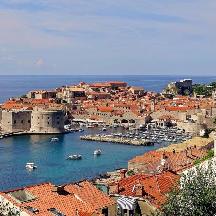 保加利亚+罗马尼亚+塞尔维亚+克罗地亚+波黑14日13晚跟团游