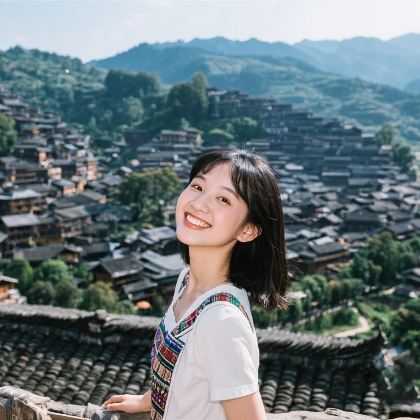 贵州贵阳+黄果树景区+荔波小七孔景区+西江千户苗寨+百里杜鹃风景区6日5晚拼小团