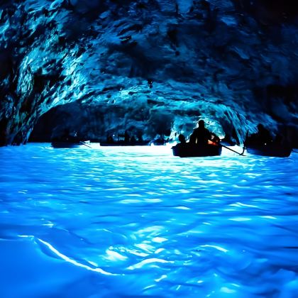 意大利罗马+索伦托+巴里+科森扎+那不勒斯9日8晚拼小团