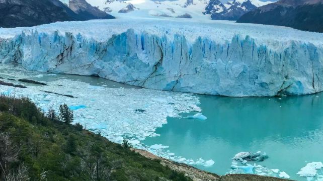 14-Day End of the Earth Tour form Buenos Aires·El Chaltén, Puerto Natales, Torres del Paine, Puerto Natales and Ushuaia