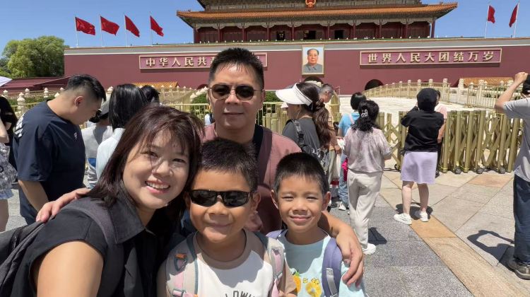 6D5N · Private Tours · 6-Day Beijing+Tianjin: The Palace Museum, Mutianyu Great Wall, Tianjin Eye, Ancient Culture Street, Haihe River Night View 