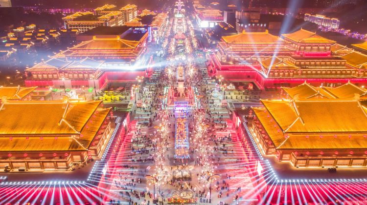 4D3N · Private Tours · Emperor Qinshihuang's Mausoleum Site Museum + Grand Tang Mall + Xi'an Museum