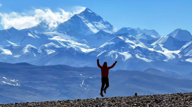 8D7N · Private Tours · Lhasa + Mt Qomolangma Base Camp + Potala Palace + Yamdrok Yumtso