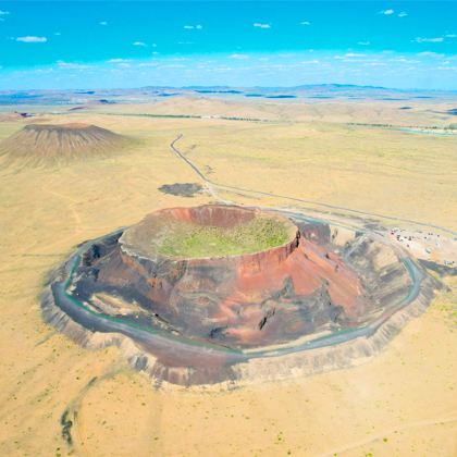 内蒙古呼和浩特+希拉穆仁草原+响沙湾+乌兰哈达火山地质公园5日4晚拼小团