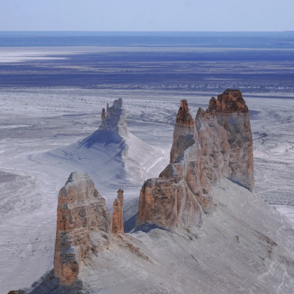 哈萨克斯坦阿克套3日2晚私家团