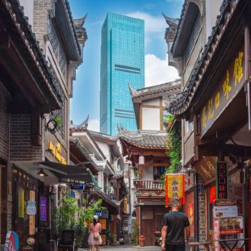 长沙+天门山+张家界国家森林公园+凤凰古城+芙蓉镇5日自由行